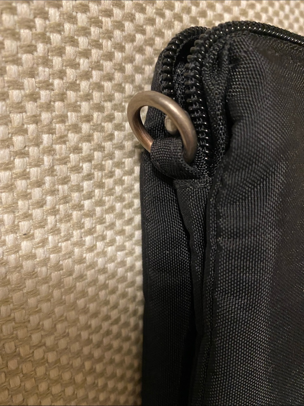 Baggallini Black Nylon Crossbody Bag •
Wristlet Strap • Gray Lining - Picture 12 of 12